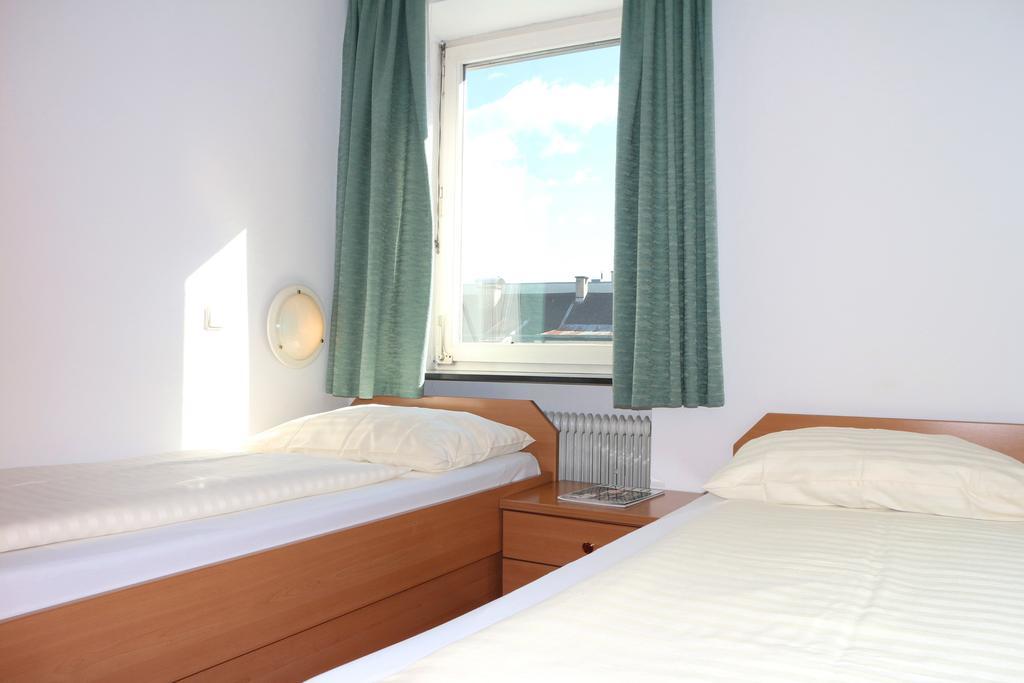 Hotel Gasthof Kasino Villach Room photo